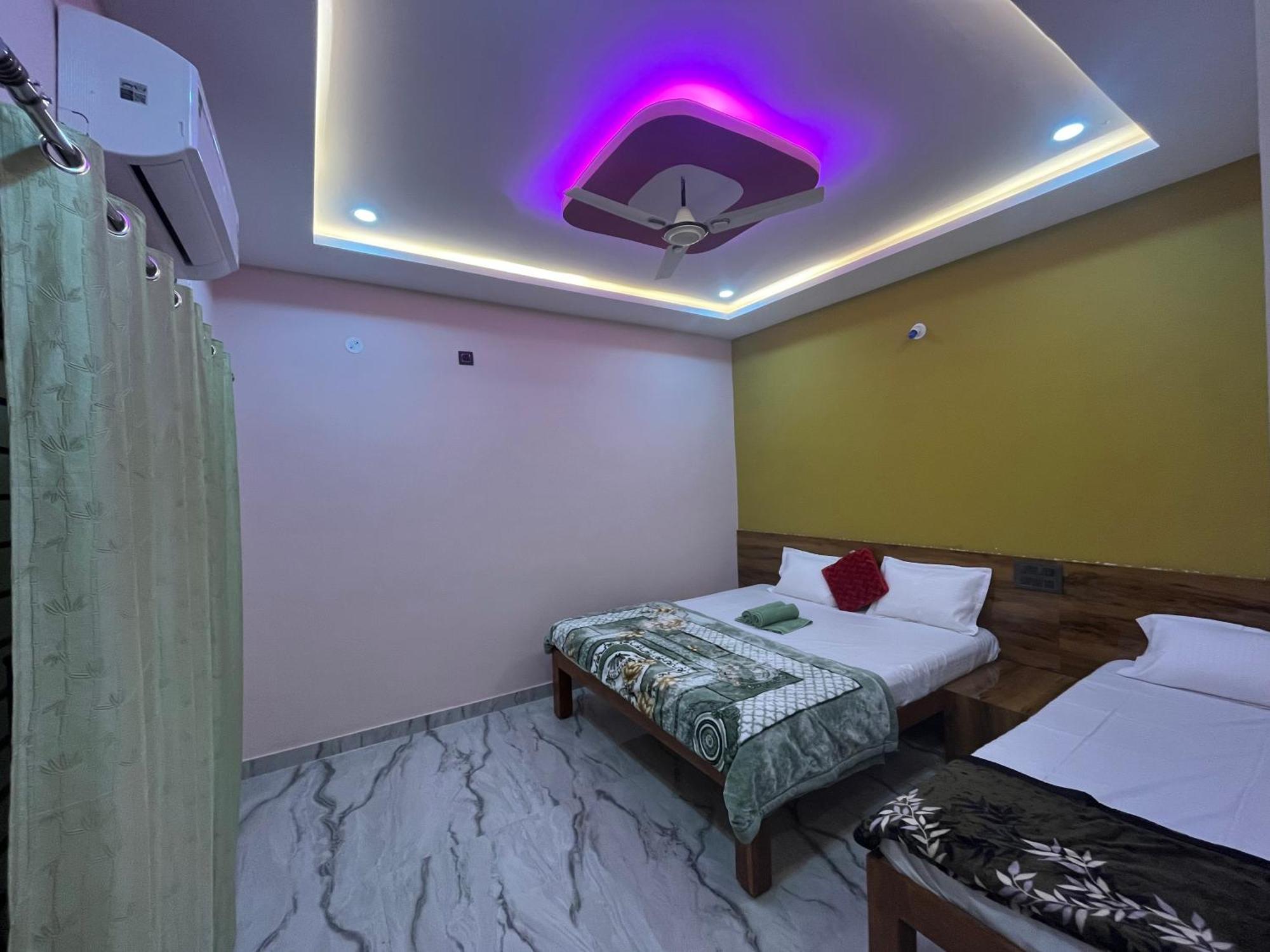 Manoj Homestay Hampi Esterno foto