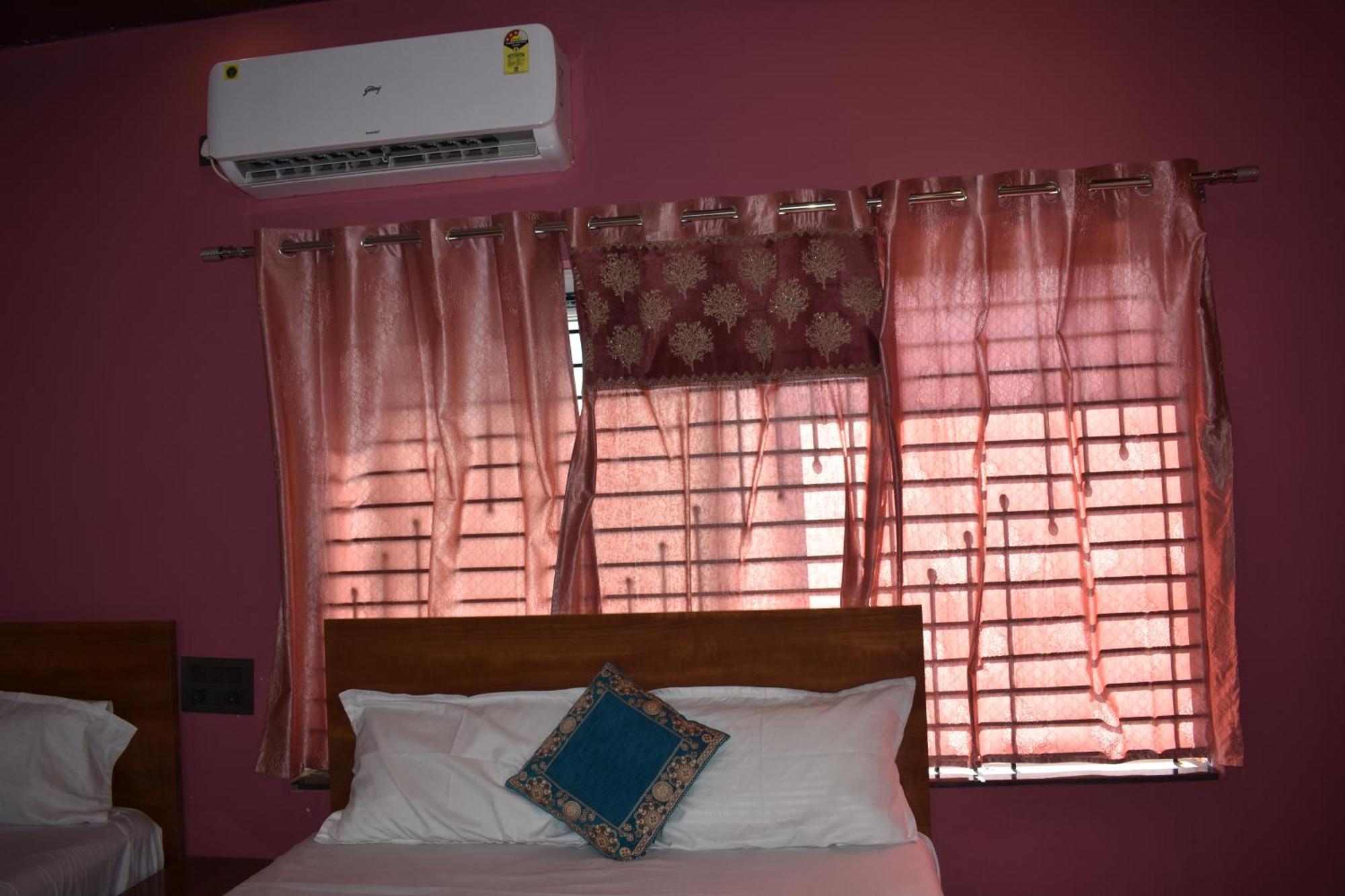 Manoj Homestay Hampi Esterno foto