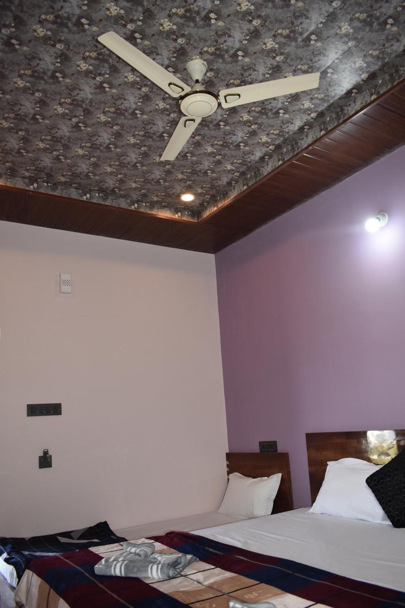 Manoj Homestay Hampi Esterno foto