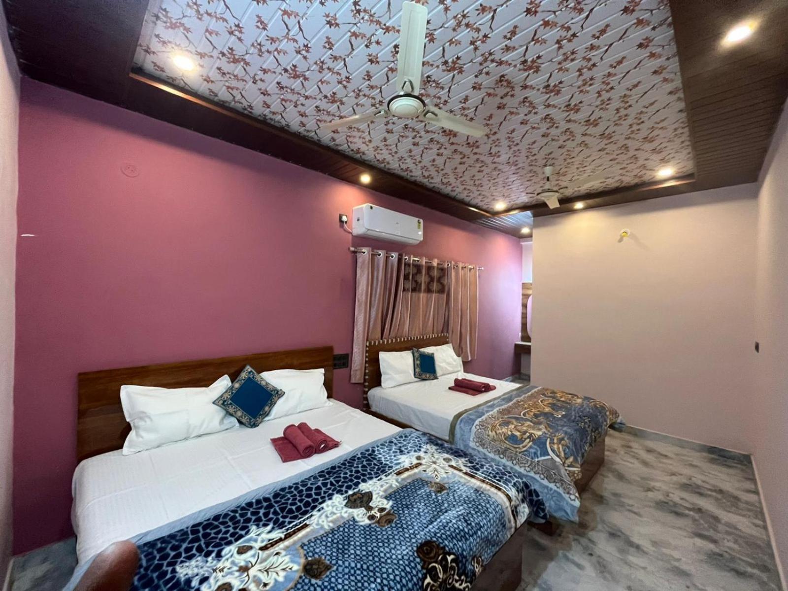 Manoj Homestay Hampi Esterno foto