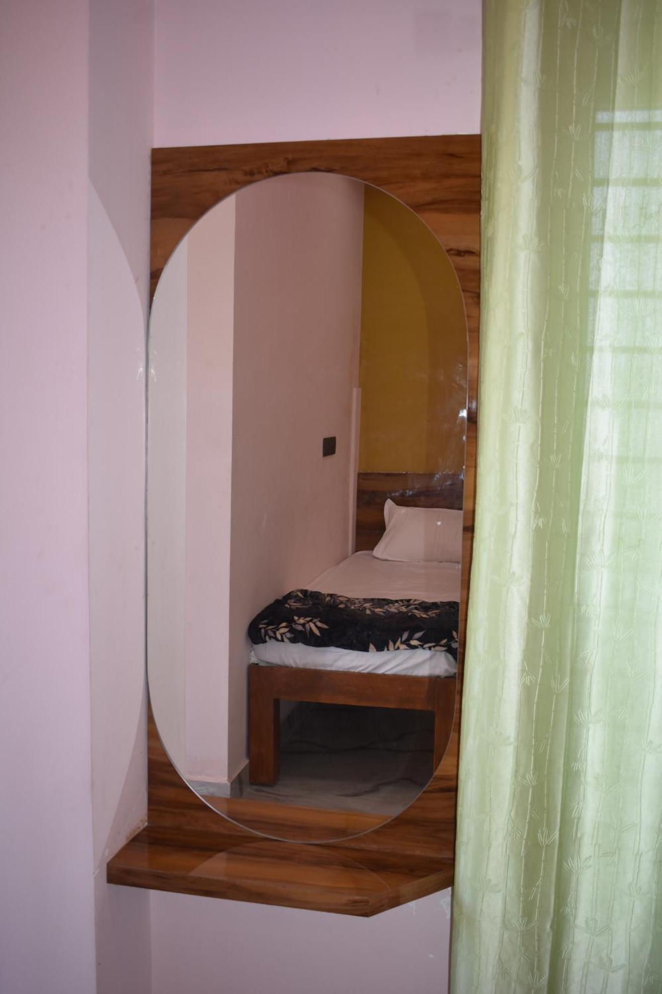 Manoj Homestay Hampi Esterno foto
